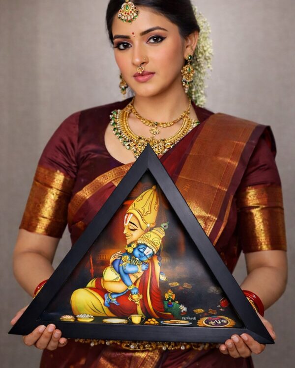 Sacred Annamayya’s divine Embrace of Lord Balaji - Antique Black Triangle Sanctum